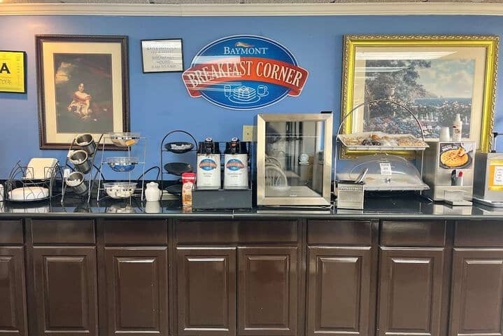 Breakfast/Coffee Service 24 of 25